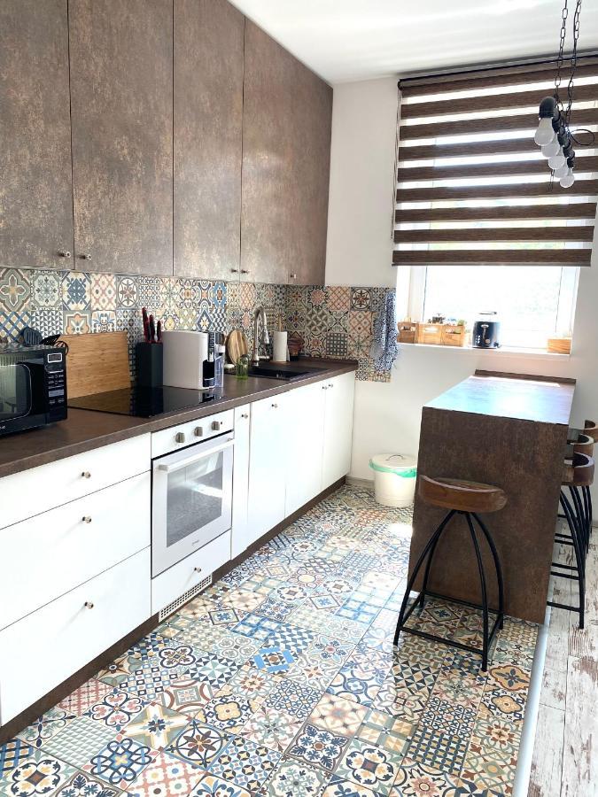Residence Park Lovely Apartman With Private Parking Kysucke Nove Mesto Екстериор снимка